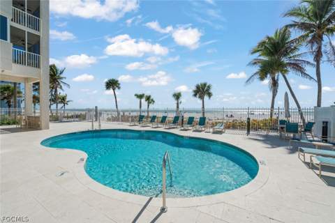 5480 Estero Blvd 103, Fort Myers Beach FL - photo 6 of 50