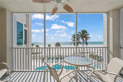 5480 Estero Blvd 103, Fort Myers Beach FL - photo 8 of 50