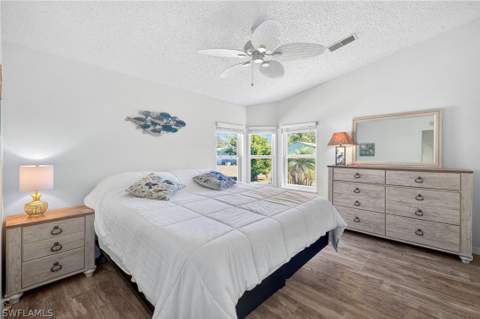 10390 Wales Loop, Bonita Springs FL - photo 9 of 40
