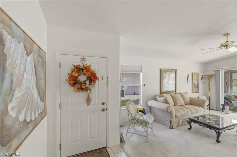 2 bedroom Attached at 409 Bethany Village Cir, Villages Of Bethany Trace, Lehigh Acres — photo 2