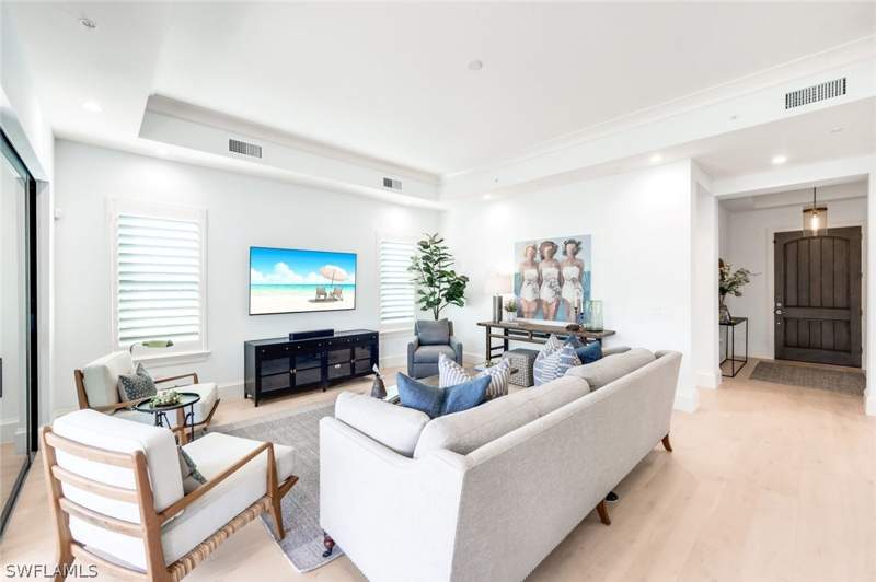 3 bedroom Condominium at 16320 Corsica Way 102, Corsica, Naples — photo 5