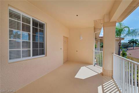 3993 Bishopwood Ct E 9-204, Naples FL - photo 17 of 24