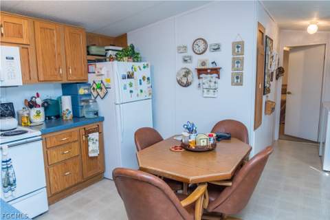 12130 Palm Dr, Fort Myers FL - photo 13 of 31