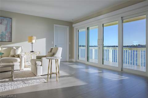 1302 Chesapeake Ave A3, Naples FL - photo 10 of 38