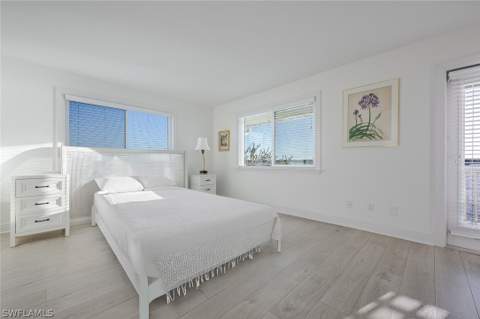 1302 Chesapeake Ave A3, Naples FL - photo 23 of 38