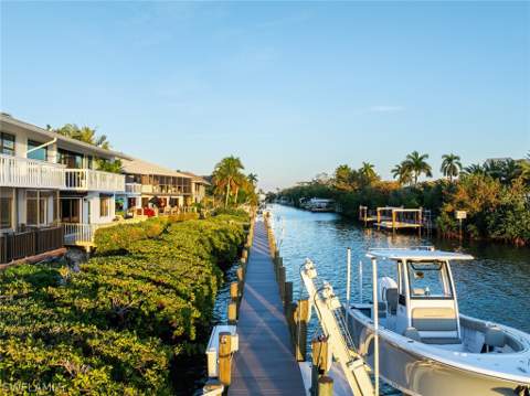 1302 Chesapeake Ave A3, Naples FL - photo 6 of 38