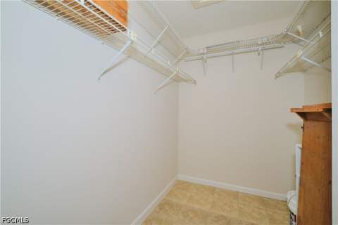 9650 Green Cypress Ln 22, Fort Myers FL - photo 19 of 50