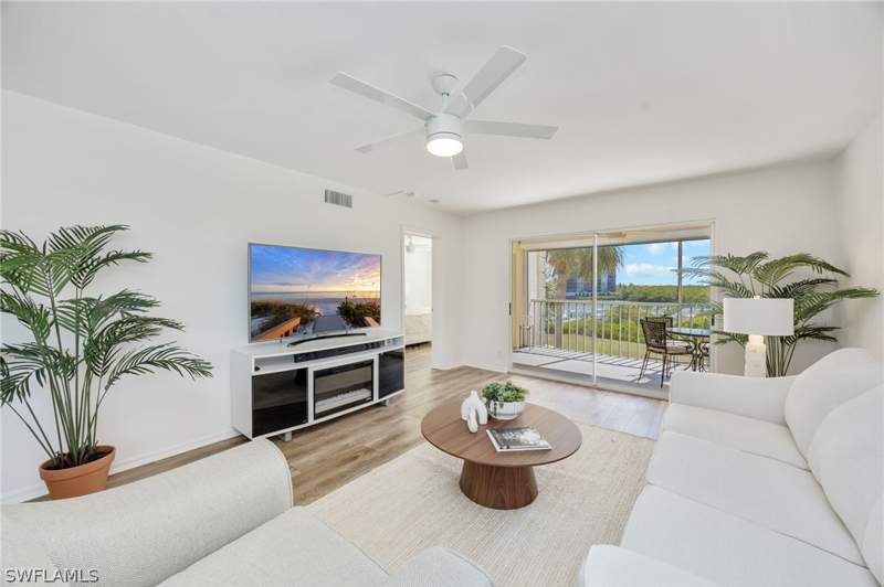 2 bedroom Condominium at 320 Horse Creek Dr 308, Princeton Place, Naples — photo 4