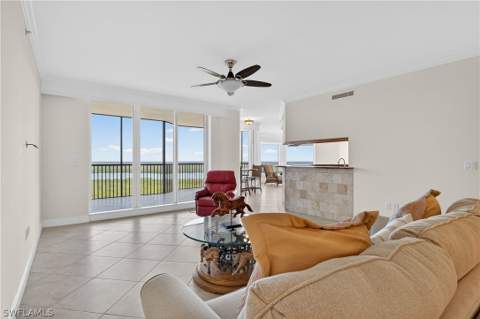 1060 Borghese Ln 1005, Naples FL - photo 7 of 50