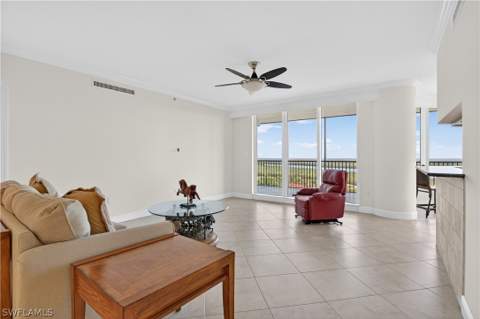 1060 Borghese Ln 1005, Naples FL - photo 8 of 50