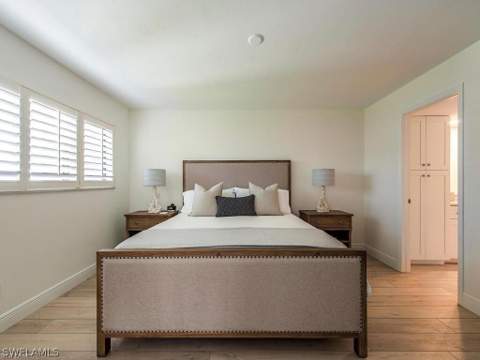 746 Eagle Creek Dr 101, Naples FL - photo 6 of 24