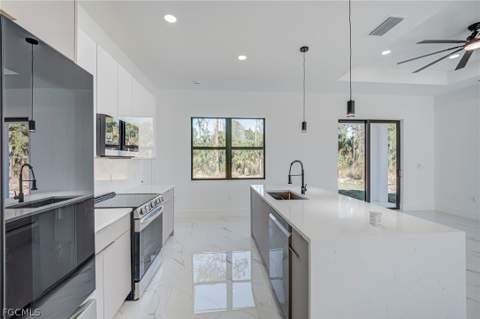 1927 Redmont Ave, Lehigh Acres FL - photo 8 of 36