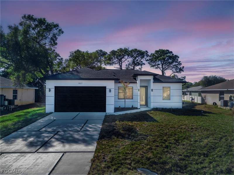 3 bedroom SingleFamilyResidence at 1827 Tomaso Ave, Greenbriar, Lehigh Acres — photo 2