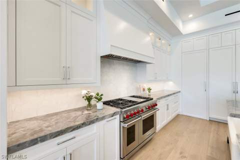 730 Harbour Dr, Naples FL - photo 15 of 50