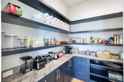 730 Harbour Dr, Naples FL - photo 18 of 50