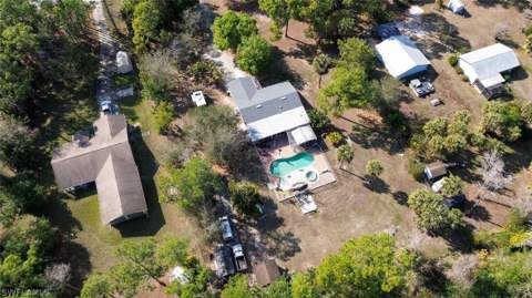720 29th St NW, Naples FL - photo 6 of 46