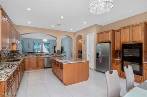 2181 Vardin Pl, Naples FL - photo 12 of 41