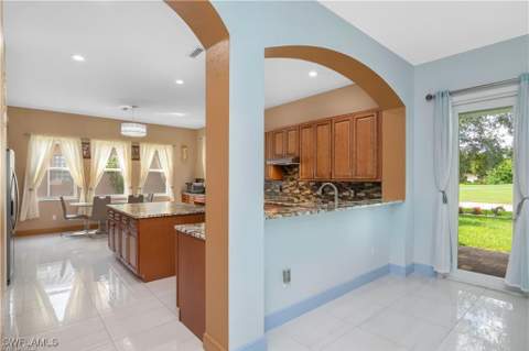 2181 Vardin Pl, Naples FL - photo 14 of 41