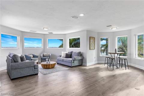 14988 Bonaire Cir, Fort Myers FL - photo 9 of 23