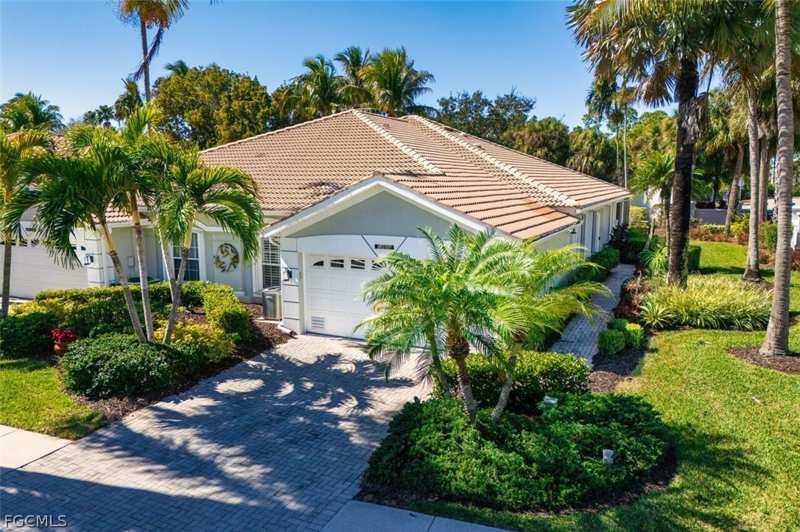2 bedroom Attached at 13600 Gulf Breeze St, Reflection Lakes, Fort Myers — photo 1