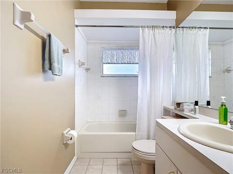 1319 SW 34th Ter, Cape Coral FL - photo 16 of 24
