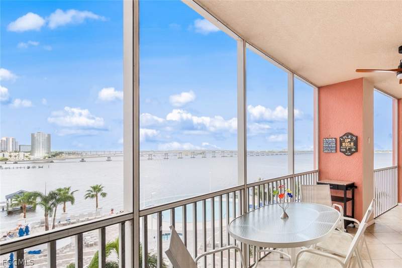 3 bedroom Condominium at 2745 1st St 603, St. Tropez, Fort Myers — photo 4