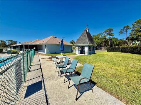 318 Joel Blvd, Lehigh Acres FL - photo 12 of 32