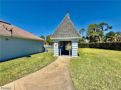 318 Joel Blvd, Lehigh Acres FL - photo 13 of 32