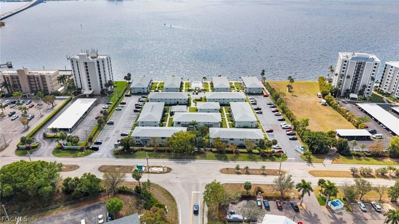 1 bedroom Condominium at 3344 N Key Dr 4, Palms At Waters Edge, North Fort Myers — photo 4
