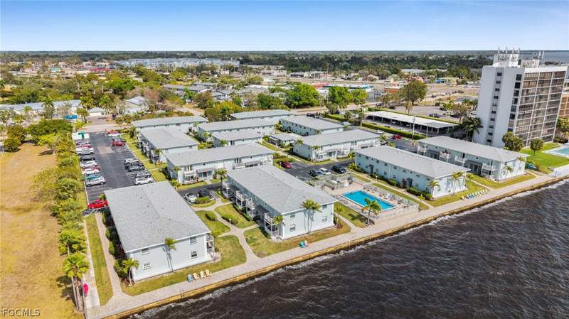 1 bedroom Condominium at 3344 N Key Dr 4, Palms At Waters Edge, North Fort Myers — photo 5