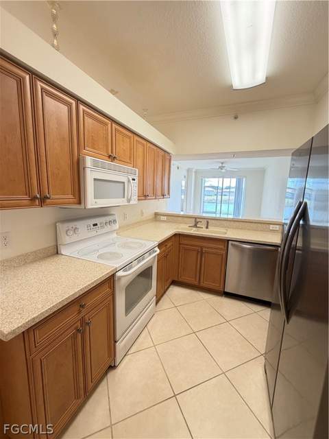 19930 Barletta Ln 1313, Estero FL - photo 9 of 33