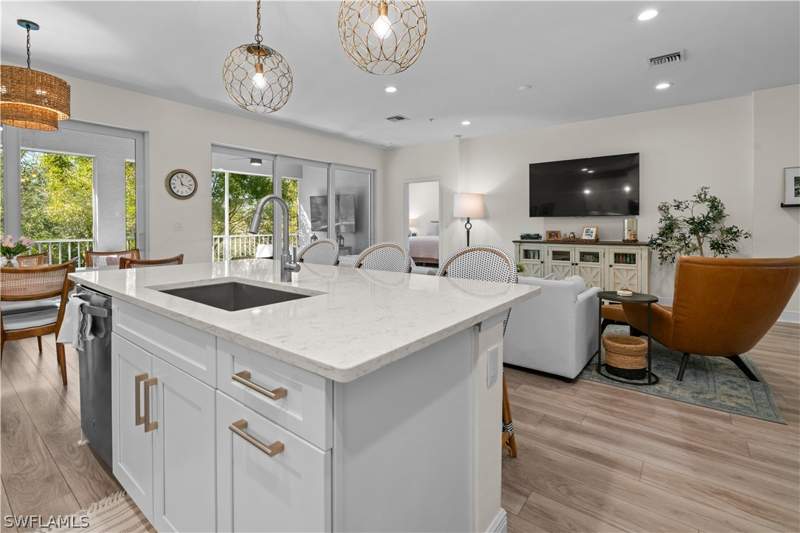 3 bedroom Condominium at 2280 Priory Ln 1106, Richmond Park, Naples — photo 5