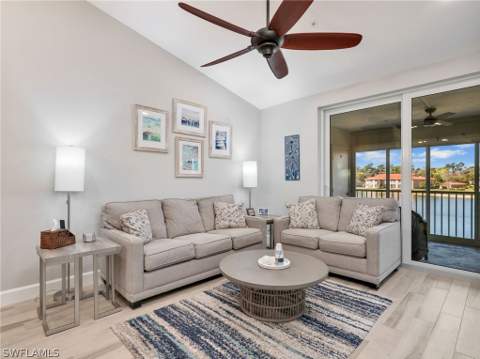 6890 Huntington Lakes Cir 204, Naples FL - photo 18 of 42