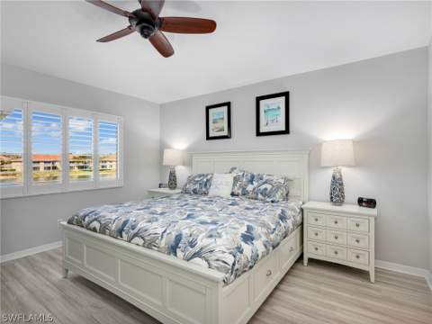 6890 Huntington Lakes Cir 204, Naples FL - photo 24 of 42