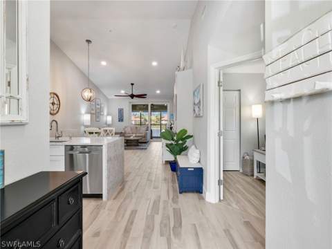 6890 Huntington Lakes Cir 204, Naples FL - photo 8 of 42