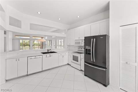 12739 Devonshire Lakes Cir, Fort Myers FL - photo 13 of 24