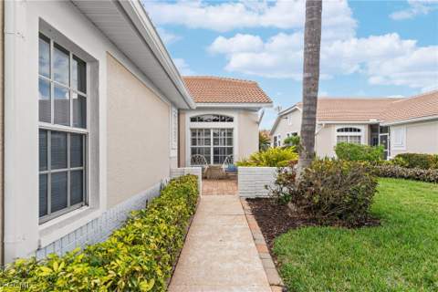 12739 Devonshire Lakes Cir, Fort Myers FL - photo 23 of 24