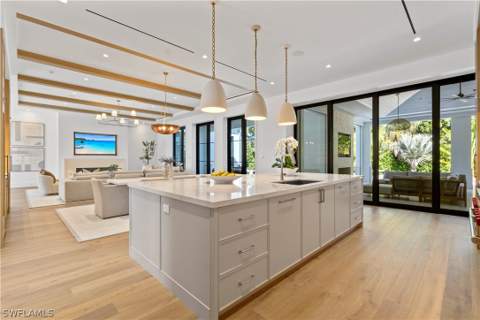 745 Pectin Rd, Naples FL - photo 10 of 37