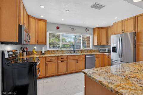 1324 Thompson St, North Fort Myers FL - photo 21 of 50