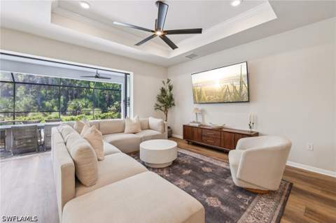 10395 Ventana Ln, Naples FL - photo 10 of 44