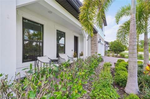 10395 Ventana Ln, Naples FL - photo 9 of 44