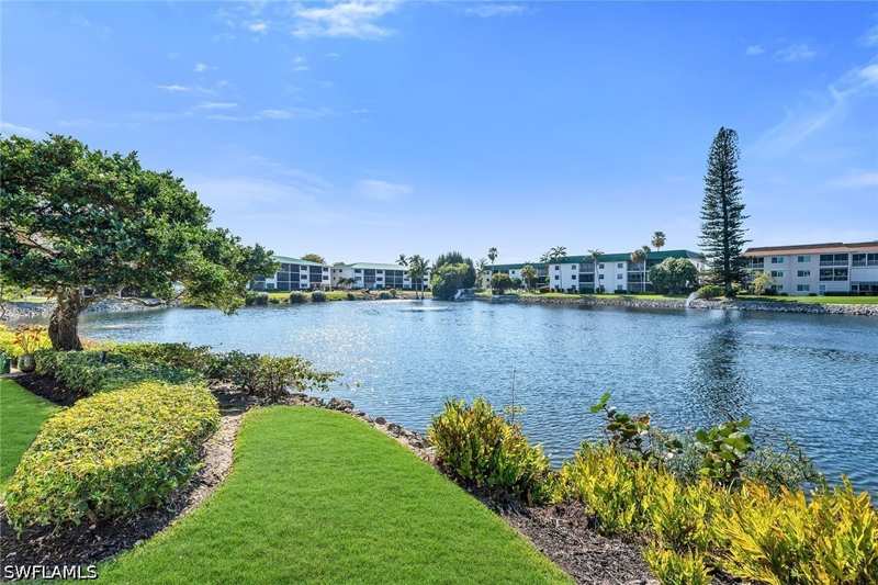 2 bedroom Condominium at 3055 Riviera Dr 102, Camelot Club, Naples — photo 1