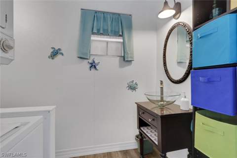143 Moorhead Mnr 143, Naples FL - photo 18 of 35