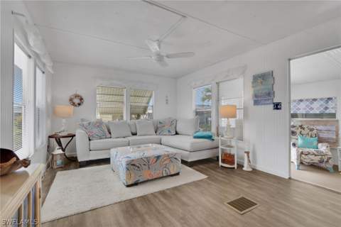 143 Moorhead Mnr 143, Naples FL - photo 22 of 35