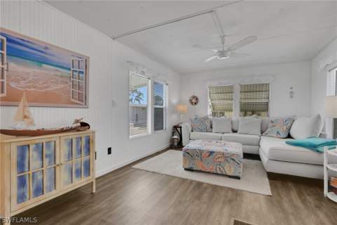 143 Moorhead Mnr 143, Naples FL - photo 8 of 35