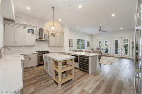 2870 Castillo Ct 103, Naples FL - photo 6 of 34