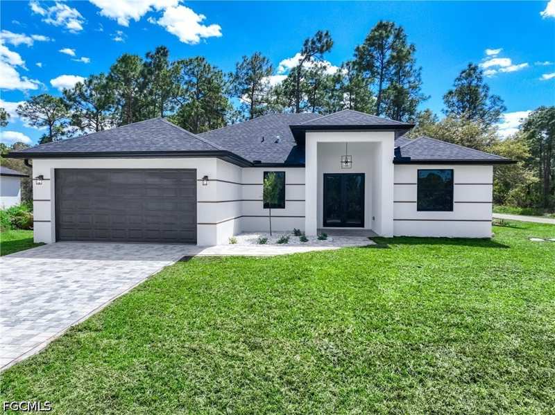 4 bedroom SingleFamilyResidence at 4407 E 13th St, Lehigh Acres, Lehigh Acres — photo 1