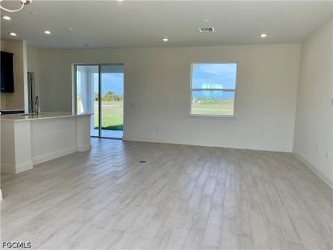 4020 NW 36th Pl, Cape Coral FL - photo 6 of 16
