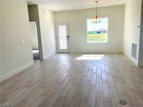 4020 NW 36th Pl, Cape Coral FL - photo 8 of 16
