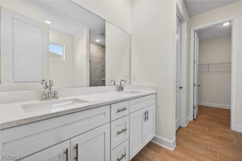 615 SW 26th Ter, Cape Coral FL - photo 8 of 36